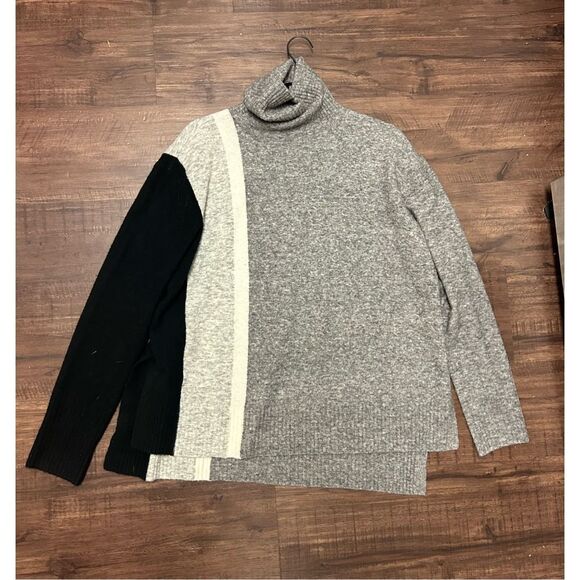 ATHLETA Transit Colorblock Merino Wool Turtleneck Sweater, Sz Medium, MP $129 - Picture 2 of 10